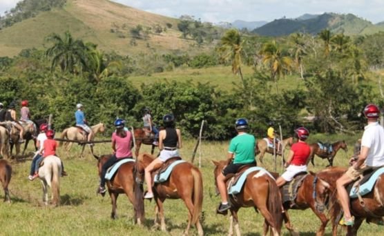 Cabalgata a caballos 